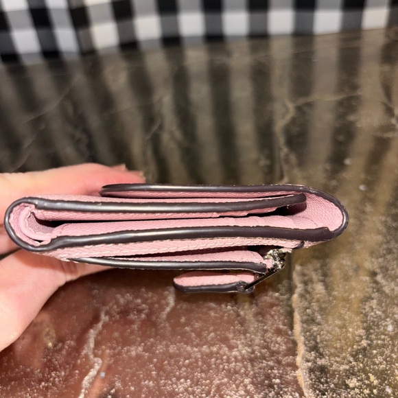 Coach Small Trifold Pink Crossgrain Leather Wallet 2019 NWOT - Picture 2 of 6